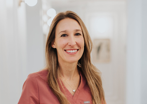Dre Valérie Dion - dentiste Ste-Thérèse - dentiste Valérie Dion - Centre Dentaire Daneault